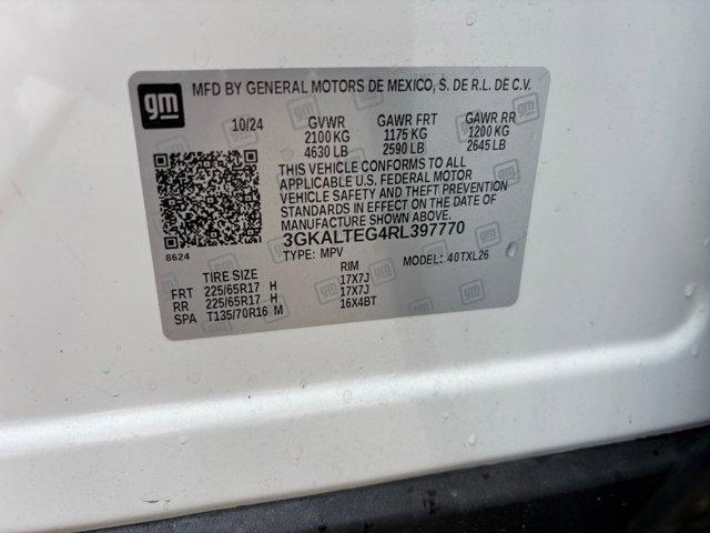 Photo of 2024 Summit White GMC Terrain