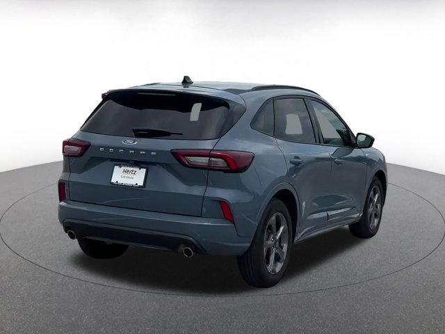 Photo of 2024 Vapor Blue Metallic Ford Escape
