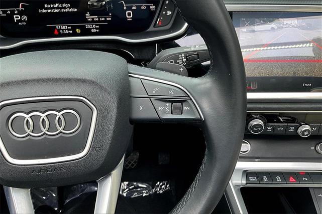 Photo of 2022 Glacier White Metallic Audi Q3