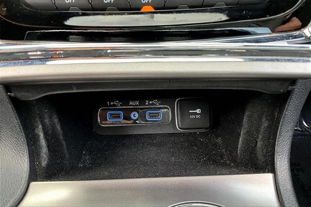 Photo of 2021 Bright White Clearcoat Jeep Grand Cherokee