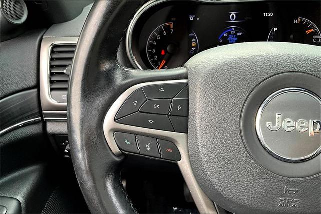 Photo of 2021 Bright White Clearcoat Jeep Grand Cherokee