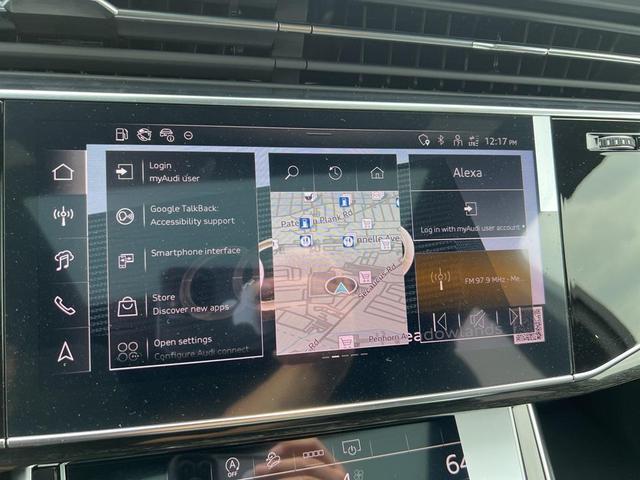 Photo of 2025 Mythos Black Metallic Audi Q7