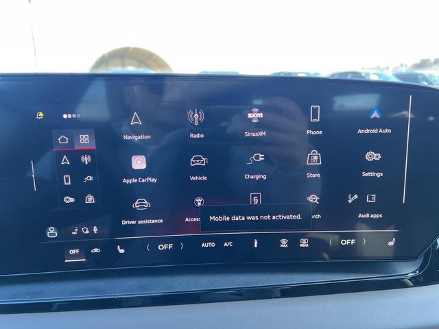 Photo of 2025 Mythos Black Metallic Audi Q6 e-tron