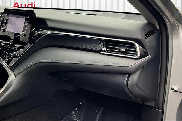 Photo of 2022 Celestial Silver Metallic Toyota Camry