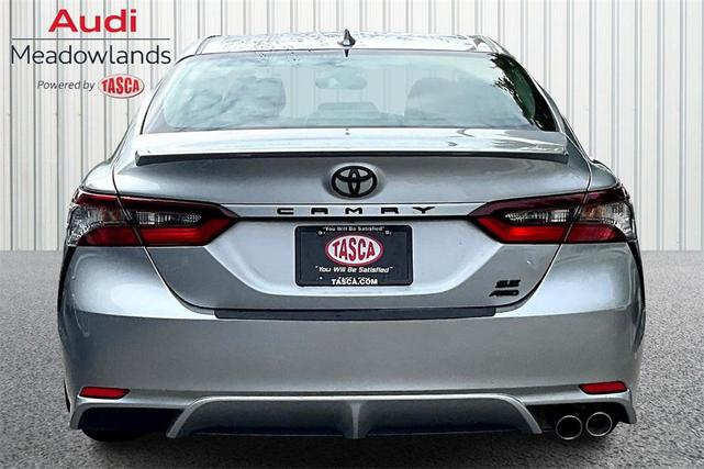 Photo of 2022 Celestial Silver Metallic Toyota Camry
