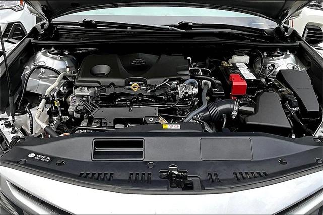 Photo of 2022 Celestial Silver Metallic Toyota Camry