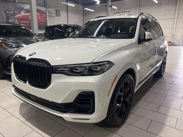 2022 BMW X7