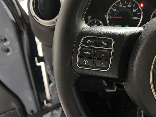 Photo of 2014 Anvil Clear Coat Jeep Wrangler Unlimited