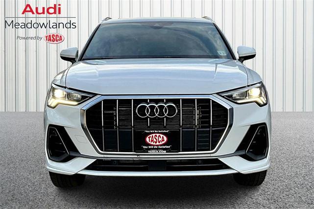 Photo of 2022 Glacier White Metallic Audi Q3