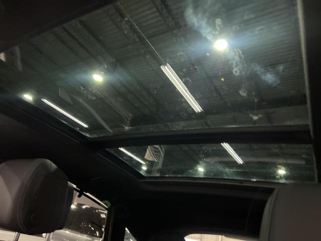 Photo of 2024 Black Metallic Audi Q5