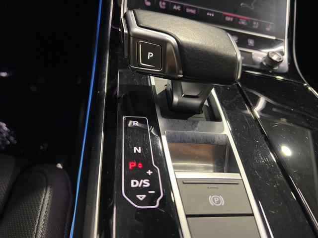 Photo of 2020 Glacier White Audi A8