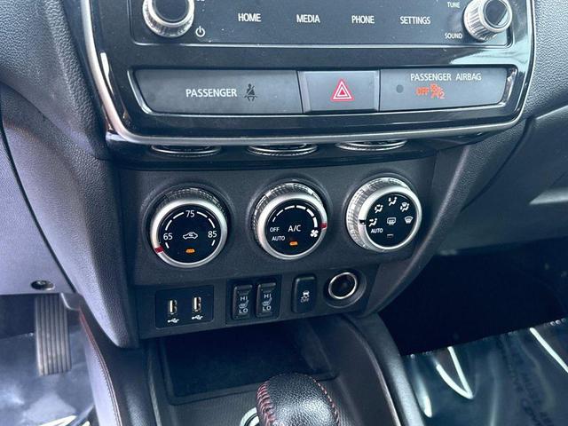 Photo of 2024 Labrador Black Pearl Mitsubishi Outlander Sport