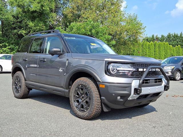 Photo of 2025 Carbonized Gray Metallic Ford Bronco Sport