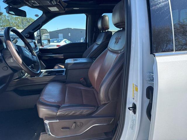Photo of 2024 Star White Metallic Tri-Coat Ford F-350
