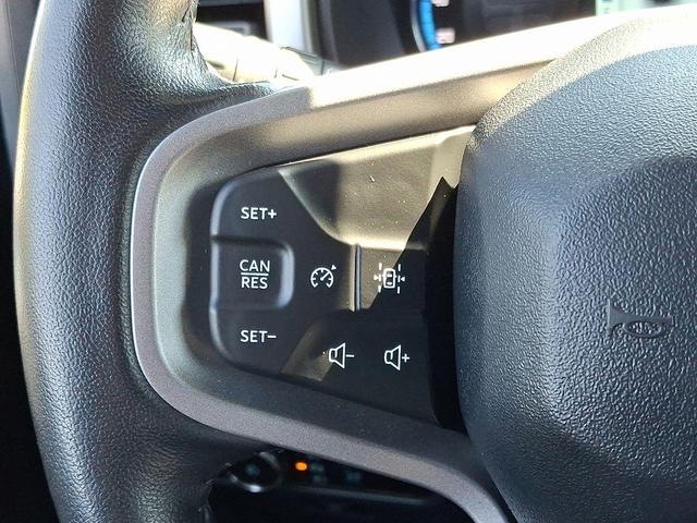 Photo of 2023 Cactus Gray Ford Bronco
