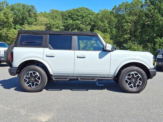 Photo of 2023 Cactus Gray Ford Bronco