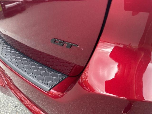Photo of 2025 Octane Red Pearlcoat Dodge Durango