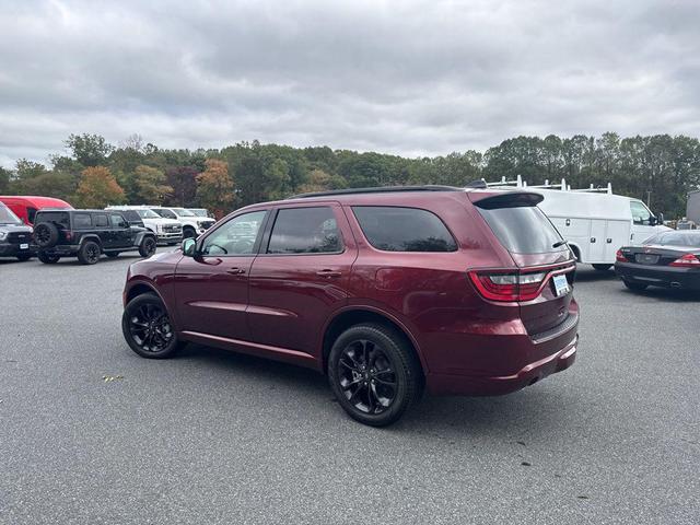 Photo of 2025 Octane Red Pearlcoat Dodge Durango