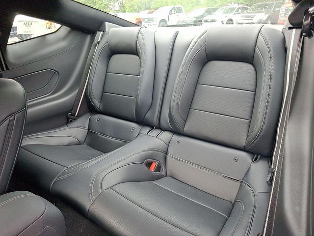 Photo of 2025 Grabber Blue Metallic Ford Mustang