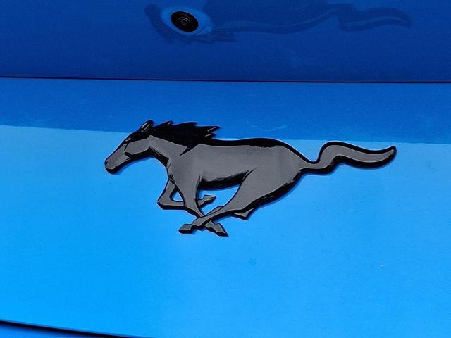 Photo of 2025 Grabber Blue Metallic Ford Mustang