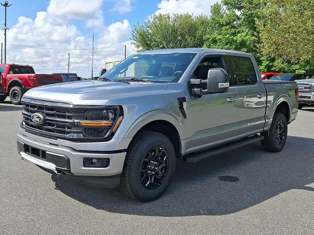 Photo of 2025 Iconic Silver Metallic Ford F-150