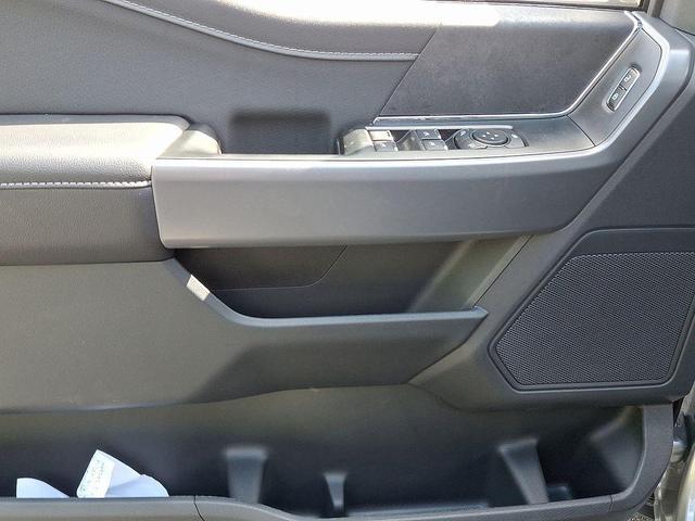 Photo of 2025 Iconic Silver Metallic Ford F-150
