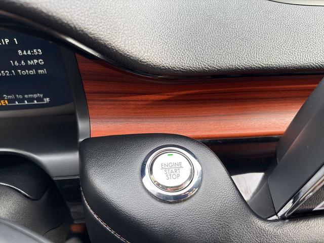 Photo of 2023 Radiance Lincoln Aviator