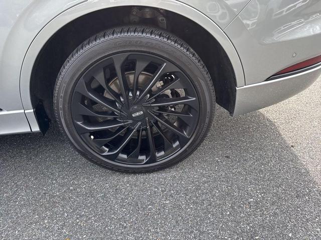 Photo of 2023 Radiance Lincoln Aviator