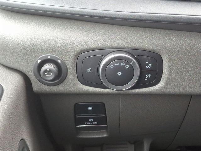 Photo of 2025 Oxford White Ford Transit-150