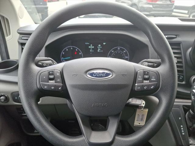 Photo of 2025 Oxford White Ford Transit-150