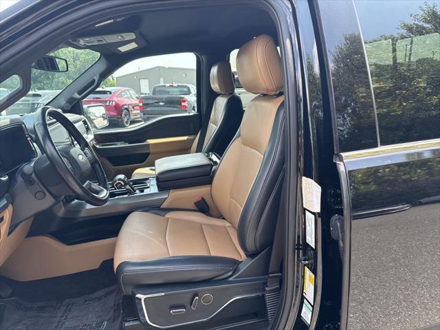 Photo of 2021 Agate Black Metallic Ford F-150