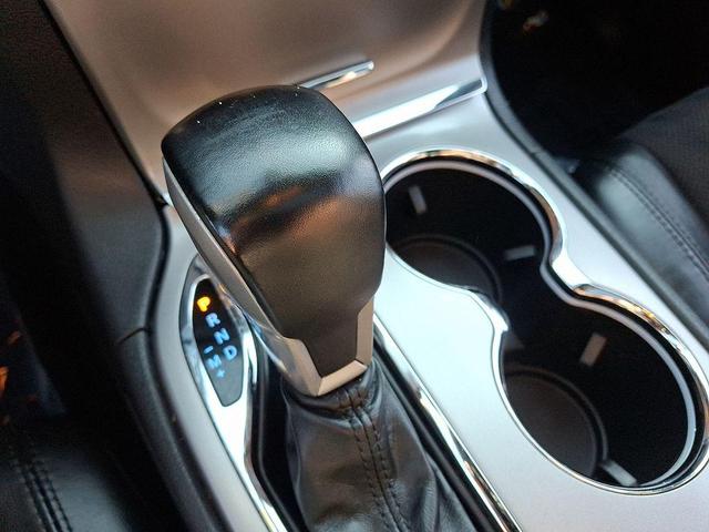Photo of 2020 Diamond Black Crystal Pearlcoat Jeep Grand Cherokee