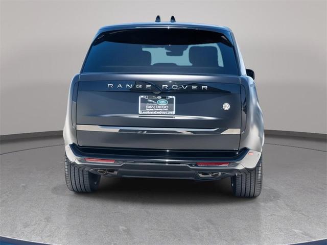 Photo of 2025 Obsidian Black Land Rover Range Rover