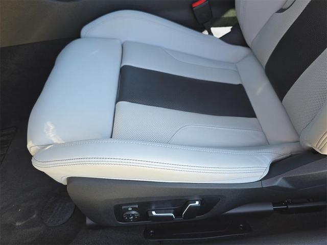 Photo of 2025 Brooklyn Gray Metallic BMW M4