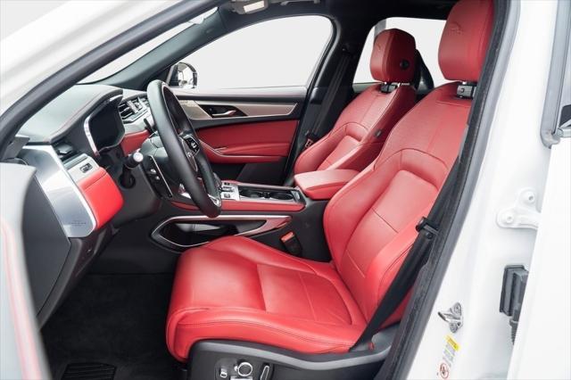 Photo of 2024 Fuji White Jaguar F-PACE