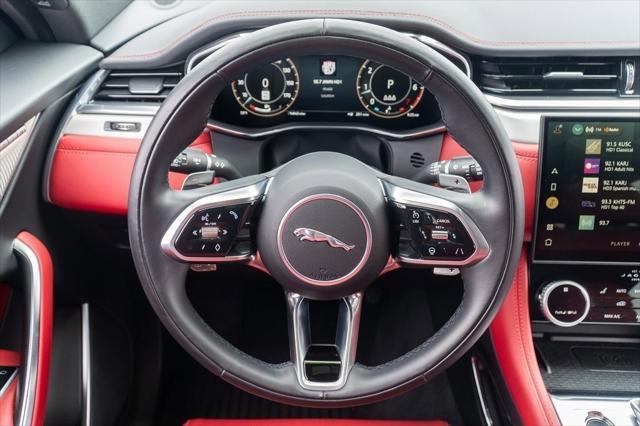 Photo of 2024 Fuji White Jaguar F-PACE