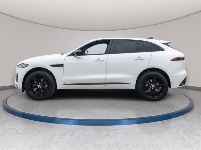 Photo of 2024 Fuji White Jaguar F-PACE