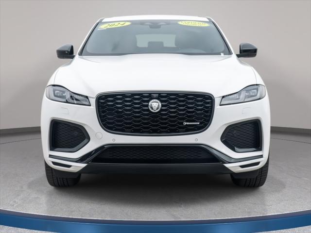 Photo of 2024 Fuji White Jaguar F-PACE