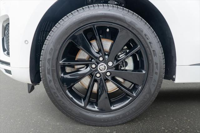 Photo of 2024 Fuji White Jaguar F-PACE