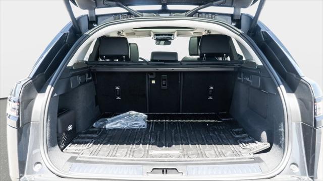 Photo of 2024 Grey Land Rover Range Rover Velar