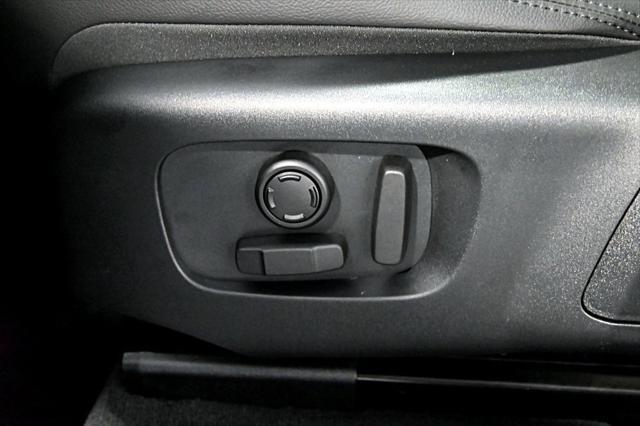 Photo of 2024 Grey Land Rover Range Rover Velar