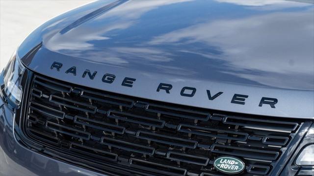Photo of 2024 Blue Land Rover Range Rover Velar