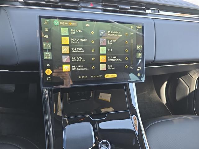 Photo of 2025 Grey Land Rover Range Rover Sport