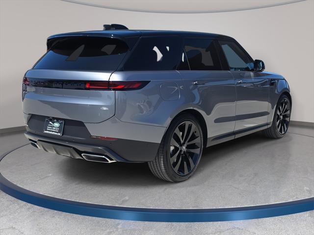 Photo of 2025 Grey Land Rover Range Rover Sport