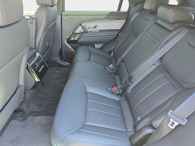 Photo of 2025 Grey Land Rover Range Rover Sport