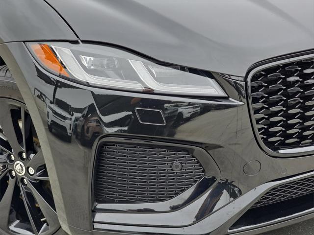 Photo of 2024 Santorini Black Jaguar F-PACE