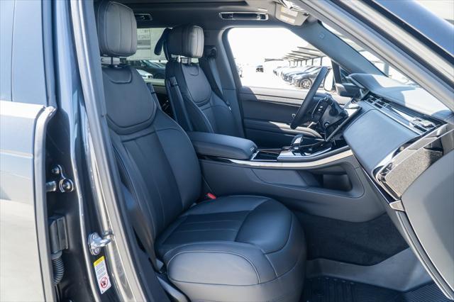 Photo of 2025 Carpathian Gray Premium Metallic Land Rover Range Rover Sport