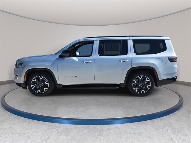 Photo of 2023 Silver Zynith Jeep Wagoneer
