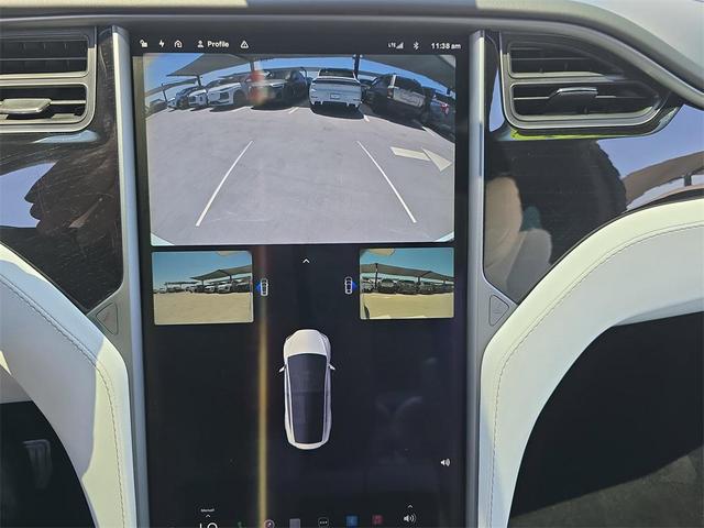 Photo of 2018 Pearl White Multi-Coat Tesla Model X