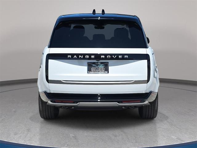 Photo of 2025 Fuji White Land Rover Range Rover